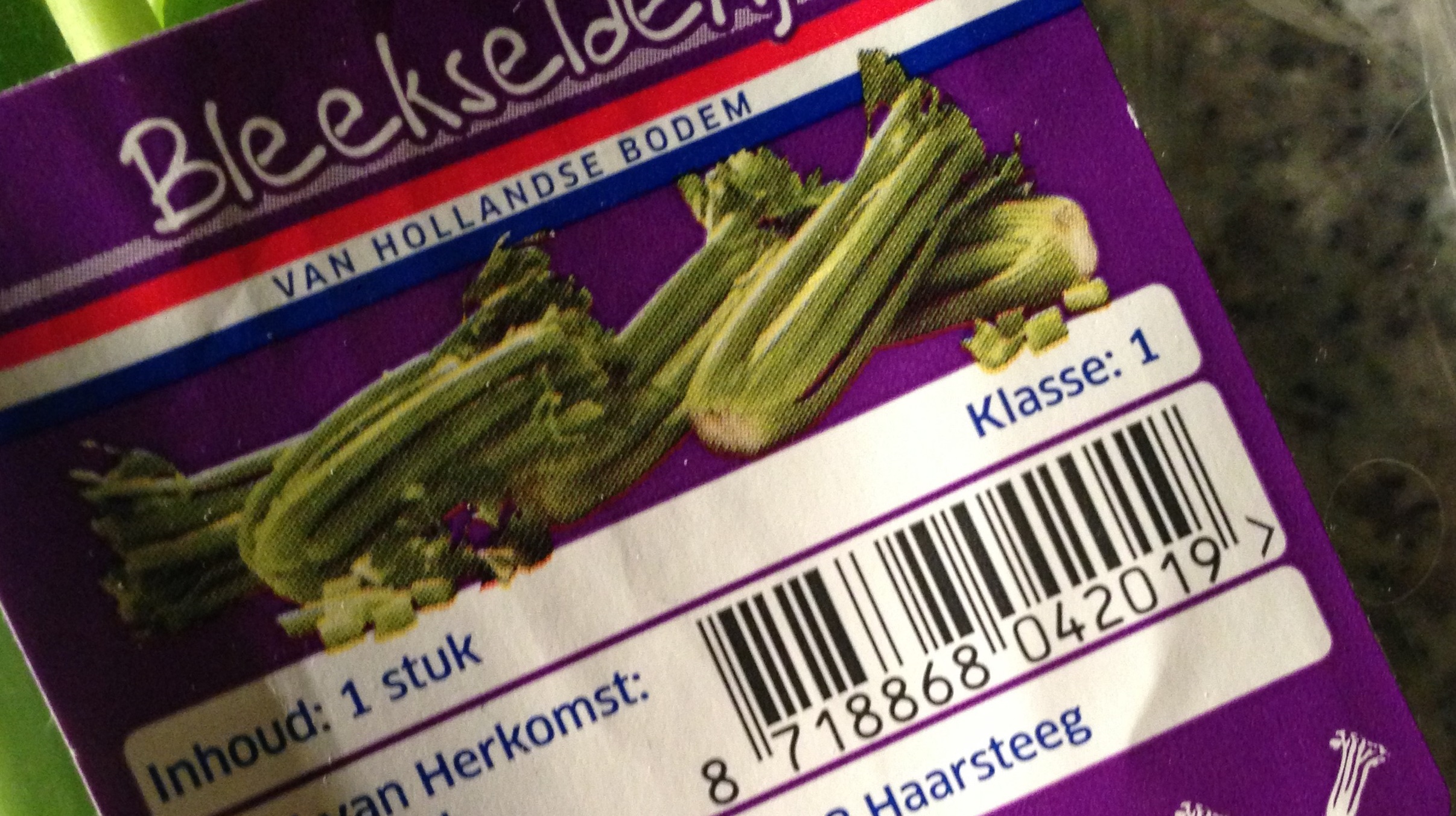 Voorbeel Consumentenverpakking Bleekselderij1