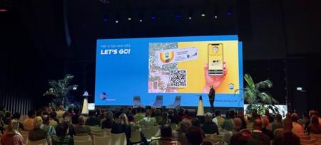 Productdata op dezelfde manier delen. Zo helpen we de wereld vooruit - Afb Pokon QR Sessie